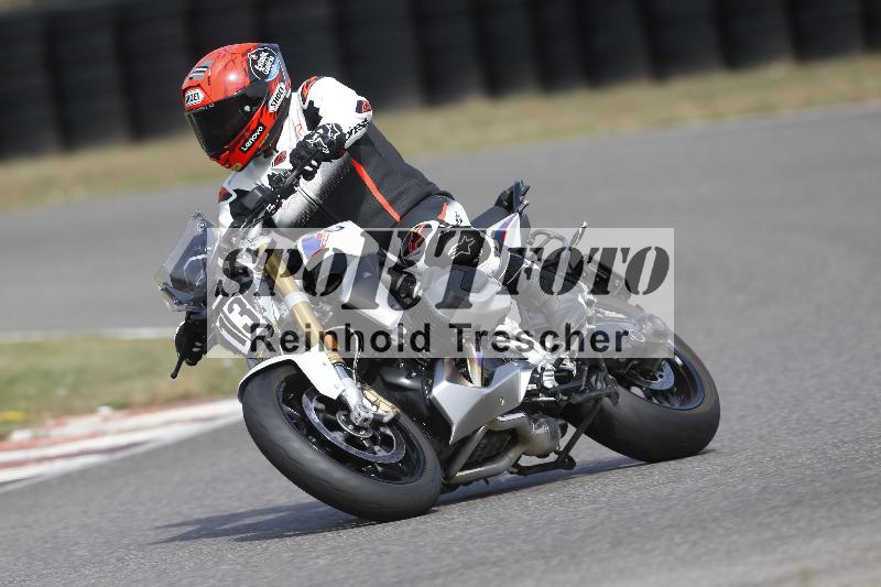 /37 09.08.2026  Pluess Motosport ADR/Einsteiger/13
